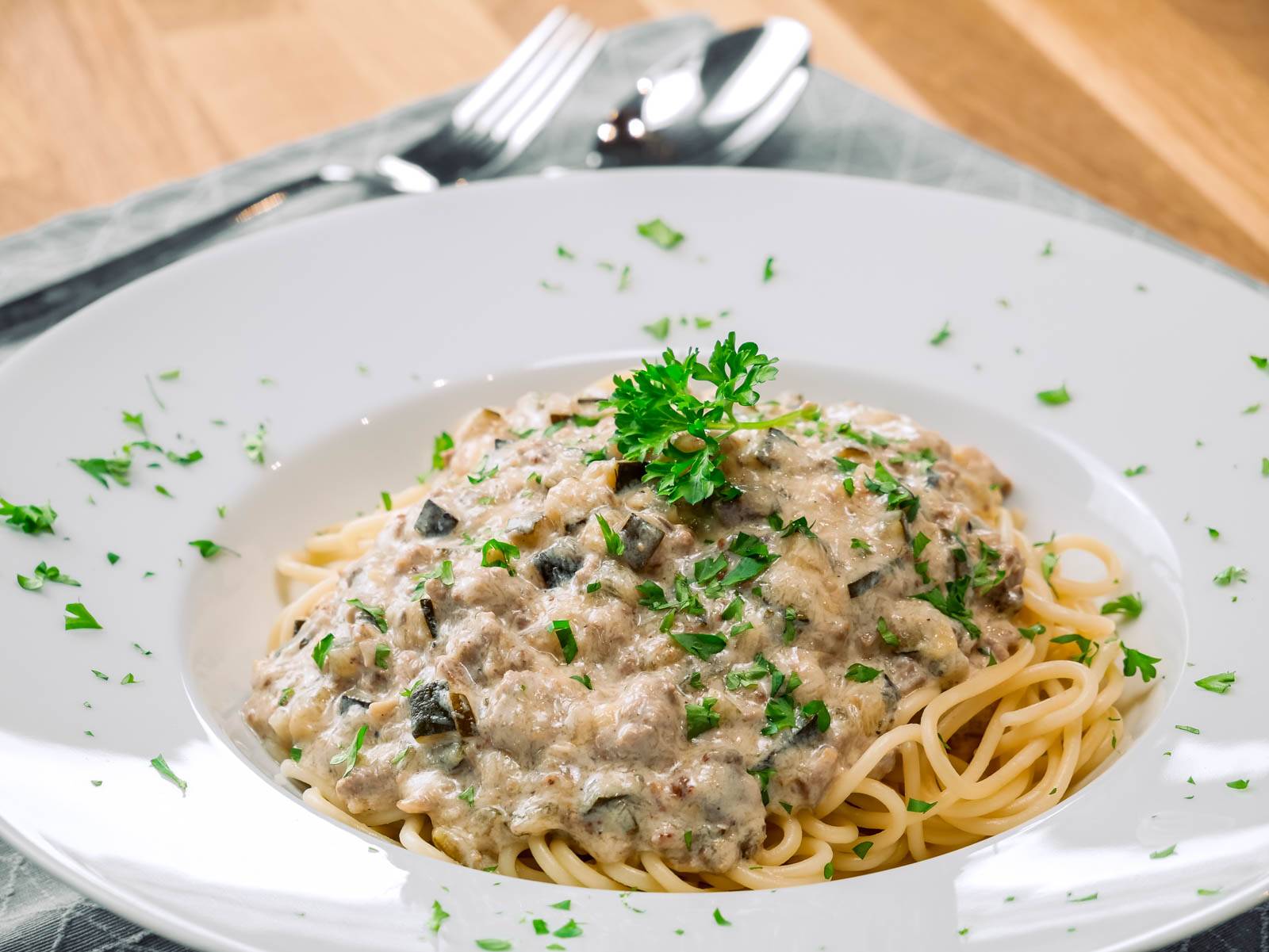 frikadellen mit champignonrahmsauce